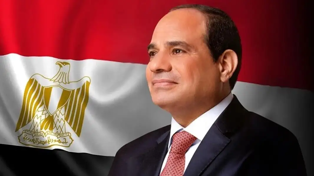السيسي يصل مطار جيبوتي لعقد مباحثات ثنائية وتعزيز العلاقات بين البلدين
