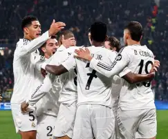 نجم ريال مدريد خارج حسابات أنشيلوتي في كلاسيكو كأس إسبانيا