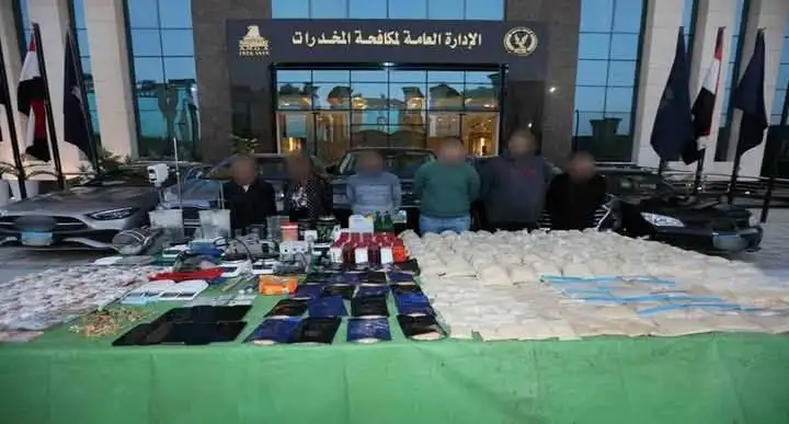 النيابة تصدر بيانا بشأن التحقيقات مع عصابة سارة خليفة.. وتحذر من التأثير على الشهود
