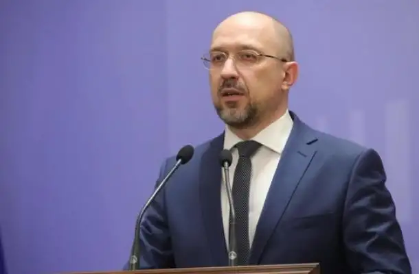 رئيس الوزراء الأوكراني: أمريكا وأوكرانيا تقتربان من إبرام اتفاق المواد الخام