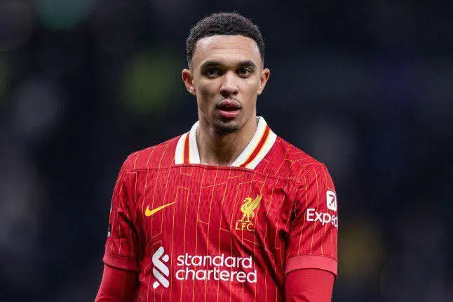 ليفربول يحدد بديل أرنولد من الدوري الألماني