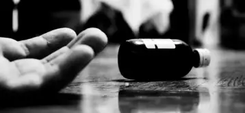 مصرع عامل بسمالوط إثر تناوله مبيدًا حشريًا بالخطأ أثناء عمله