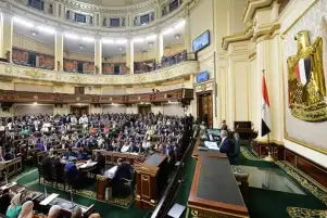 النواب يعترضون على كلمة مؤسس اتحاد مستأجري مصر.. الجعار يستخدم آية قرآنية ويستشهد بالمادة الثانية من الدستور