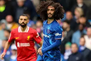 نجم تشيلسي يفضّل صلاح على زميله في الفريق