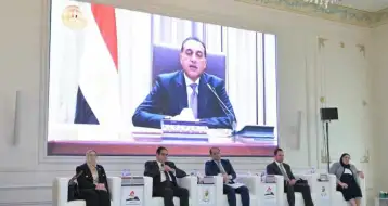 رئيس الوزراء: الاقتصاد العالمي يدخل حقبة جديدة لا تزال ملامحها غير واضحة حتى الآن