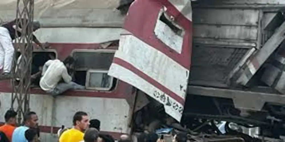 السجن المشدد والحبس 10 سنوات وغرامة وعزل من الوظيفة للمتهمين في حادث تصادم قطاري الزقازيق