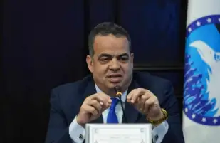 النائب عصام هلال: كلمة الرئيس السيسي بقمة بغداد حملت رسائل مهمة تؤكد ضرورة توحيد الصفوف