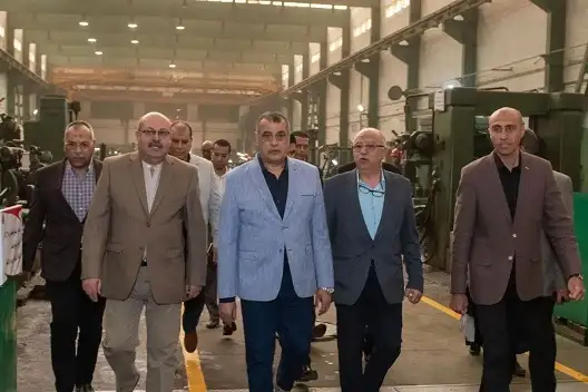 وزير الإنتاج يتفقد مراحل التصنيع بمصنع 99 الحربي.. ويؤكد: نعمل على عقد شراكات ناجحة لدعم الصناعة الوطنية