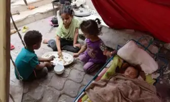 الأغذية العالمي: دخول مساعدات محدودة لا يكفي لدرء المجاعة بـ غزة