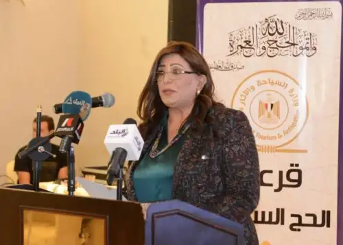 رئيس بعثة الحج السياحي تؤكد تسهيل تنقلات الحجاج والالتزام بالعقود