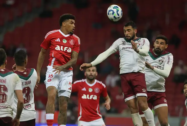 فلومينينسي يقهر إنترناسيونال.. وبالميراس يسقط من قمة الدوري البرازيلي
