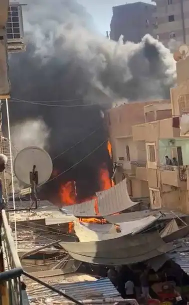حريق هائل في سوق شعبي بفيصل