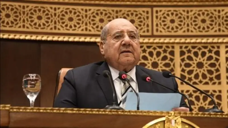 رئيس الشيوخ يمازح نائب الشعب الجمهوري: مش هتقول مستقبل وطن؟ ووهبة يطالب باعتبار كليات التربية من كليات القمة