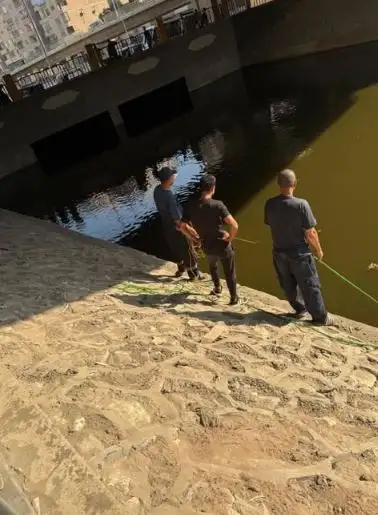 مصرع شخصين في حادث سقوط دراجة نارية من أعلى وصلة دائري المريوطية