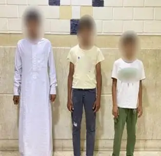 ضبط 3 طلاب تسلقوا طائرة هيكلية في الشرقية