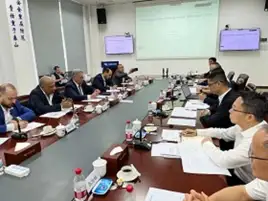 عصمت: نعمل على إعادة تخطيط الشبكة ويوجد تعاون مع العديد من الشركات الصينية