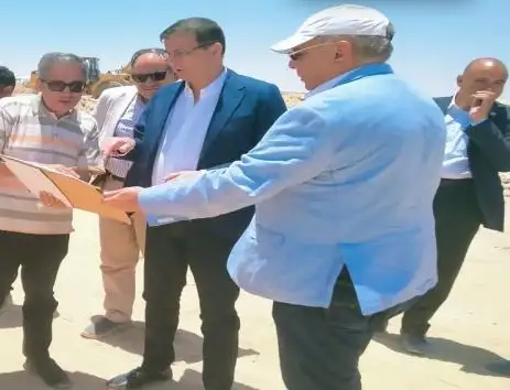 وزير الزراعة يتفقد أعمال حصر وتصنيف الأراضي الصحراوية بمنطقة العميد على محور وادي النطرون ـ العلمين