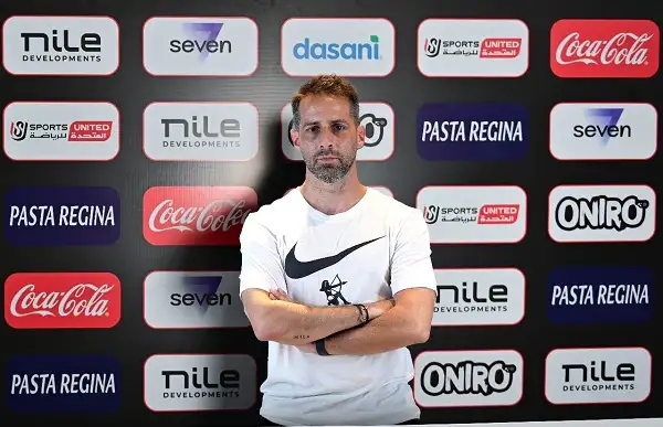فيريرا يعقد جلسة مع لاعبي الزمالك قبل انطلاق المران