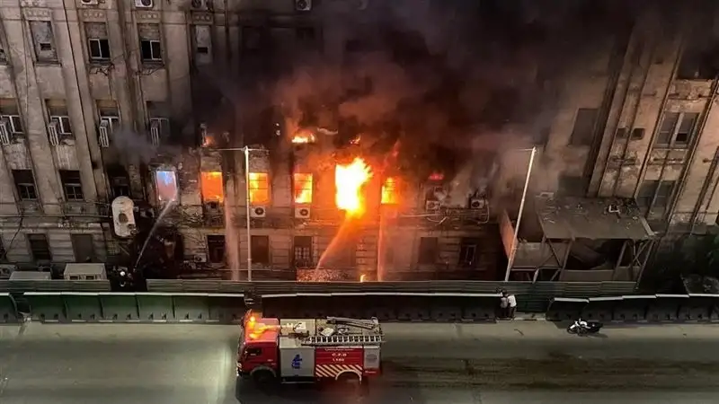 النيابة العامة تُشكّل لجانًا فنية متعددة لمعاينة أضرار حريق سنترال رمسيس