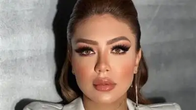 القبض على هدير عبدالرازق وطليقها بعد تداول فيديو الاعتداء على البلوجر في الشقة