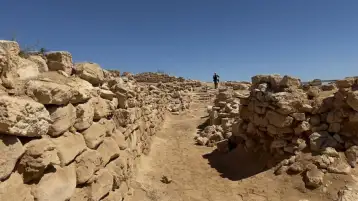 احتفاء مصري عالمي برفع دير أبو مينا من قائمة التراث المهدد بالخطر إلى التراث الدائم باليونسكو