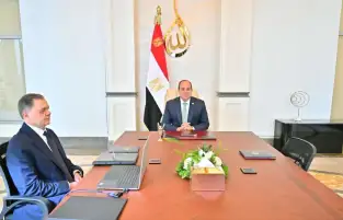 أحمد موسى: اجتماع الرئيس السيسي بوزير الداخلية تمهيدا لإعلان حركة تنقلات وترقيات قيادات وضباط الشرطة