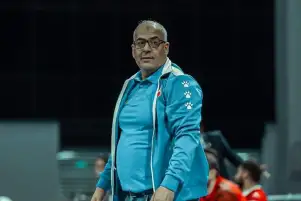 مساعد مدرب المنتخب الأول يقود شباب اليد مؤقتا قبل كأس العالم