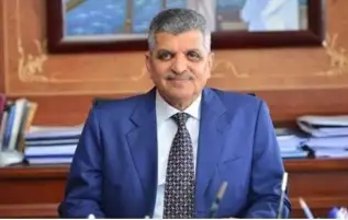 أسامة ربيع: 92% من السفن المارة بالبحار تعبر من قناة السويسأسامة ربيع: 92% من السفن المارة بالبحار تعبر من قناة السويس
