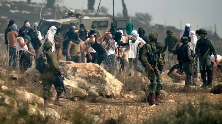 استشهاد فلسطيني برصاص المستوطنين في دوما جنوب نابلس
