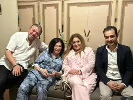 وفد من وزارة الثقافة ونقابة المهن التمثيلية يزور الفنانة نجوى فؤاد في منزلها بعد استغاثتها
