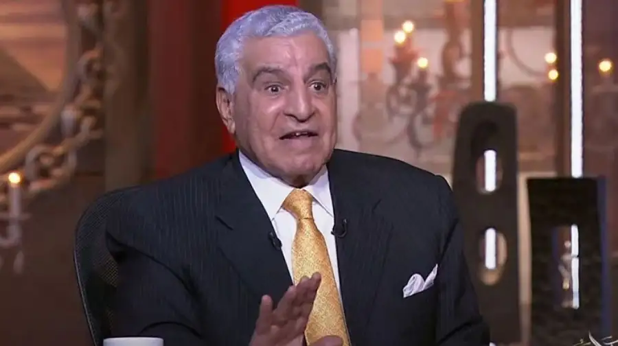 زاهي حواس عن اختفاء اللوحة الأثرية: كل واقعة تُثار لفترة قصيرة ثم تُنسى دون حلول حقيقية