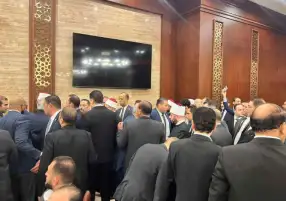 شيخ الأزهر يؤدي واجب العزاء في وفاة الدكتور أحمد عمر هاشم