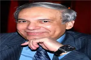 رحيل عمرو دوارة.. نقابة المهن التمثيلية تنعي مؤرخ المسرح المصري