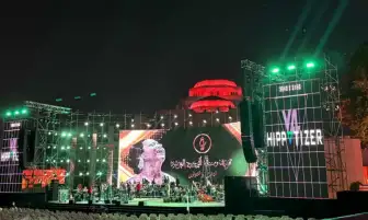 الاستعدادات الأخيرة قبل افتتاح مهرجان الموسيقى العربية الليلة