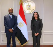 الهلال الأحمر المصري يدفع بأكثر من 6 آلاف طن مساعدات إلى غزة عبر قافلة زاد العزة الـ57