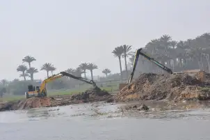 وزير الري: فلل وعمارات بُنيت في النيل.. وتعديات 400 شخص جعلتنا لا نستطيع تمرير المياه لمناطق بالدلتا