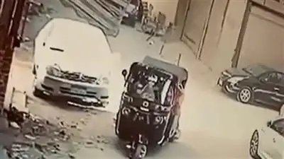 إخلاء سبيل سائق توكتوك وحبس عامل في واقعة مقتل سيدة وأطفالها الثلاثة في فيصل