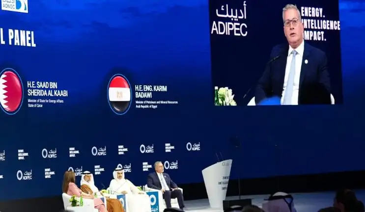 مشاركة بترولية ناجحة لمصر في مؤتمر أديبك 2025 للطاقة