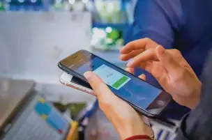 الشمول المالى يتصاعد وحسابات محافظ الهاتف المحمول تسجل زيادة سنوية بمعدل 26%