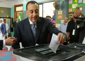 رئيس الوزراء يدلي بصوته في انتخابات مجلس النواب 2025