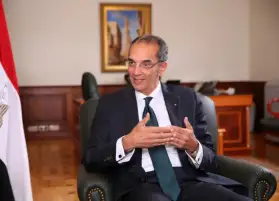 وزير الاتصالات: استثمرنا 6 مليارات دولار.. ومصر الأولى إفريقيا في سرعة الإنترنت