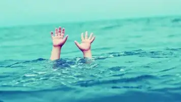 غرق طفل في ترعة أثناء لهوه أمام المنزل بالبحيرة