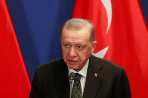 أردوغان يدعو أوكرانيا وروسيا إلى استئناف محادثات السلام في تركيا