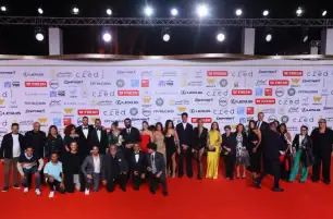 نجوم وصناع السينما يحتفلون بالعرض الأول لـ«بنات الباشا» فى «القاهرة السينمائى»