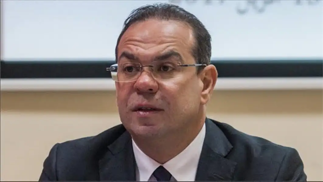 تونس.. حكم جديد بالسجن سنتين بحق الوزير الأسبق مهدي بن غربية