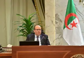 الوزير الأول بالجزائر: تعميق العلاقات مع مصر استجابة استراتيجية للتحديات