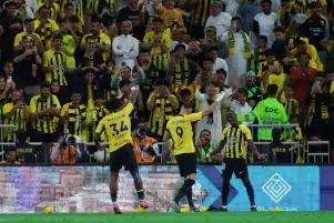 الشباب يطالب بحكام أجانب لمواجهة الاتحاد في كأس الملك