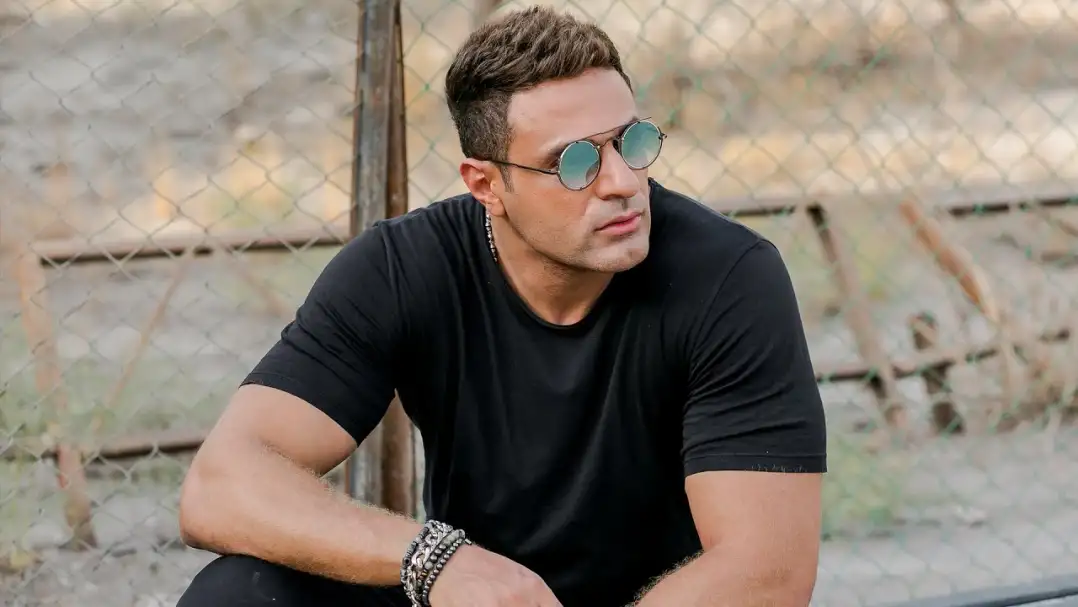 تأجيل محاكمة المتهمة بسب وقذف الفنان محمد نور لـ10 ديسمبر