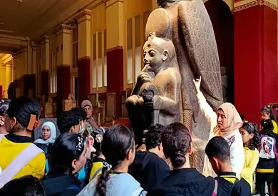 جولة تثقيفية للأطفال بالمتحف المصري ضمن مبادرة عزة الهوية المصرية