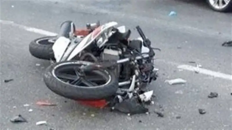 مصرع أب وابنه إثر انقلاب دراجة بخارية في بني سويف